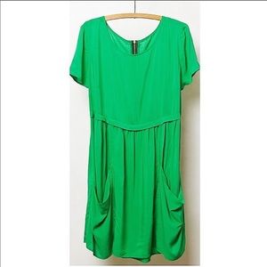 HD in Paris (Anthro) • Green Mazie Pocket Tunic